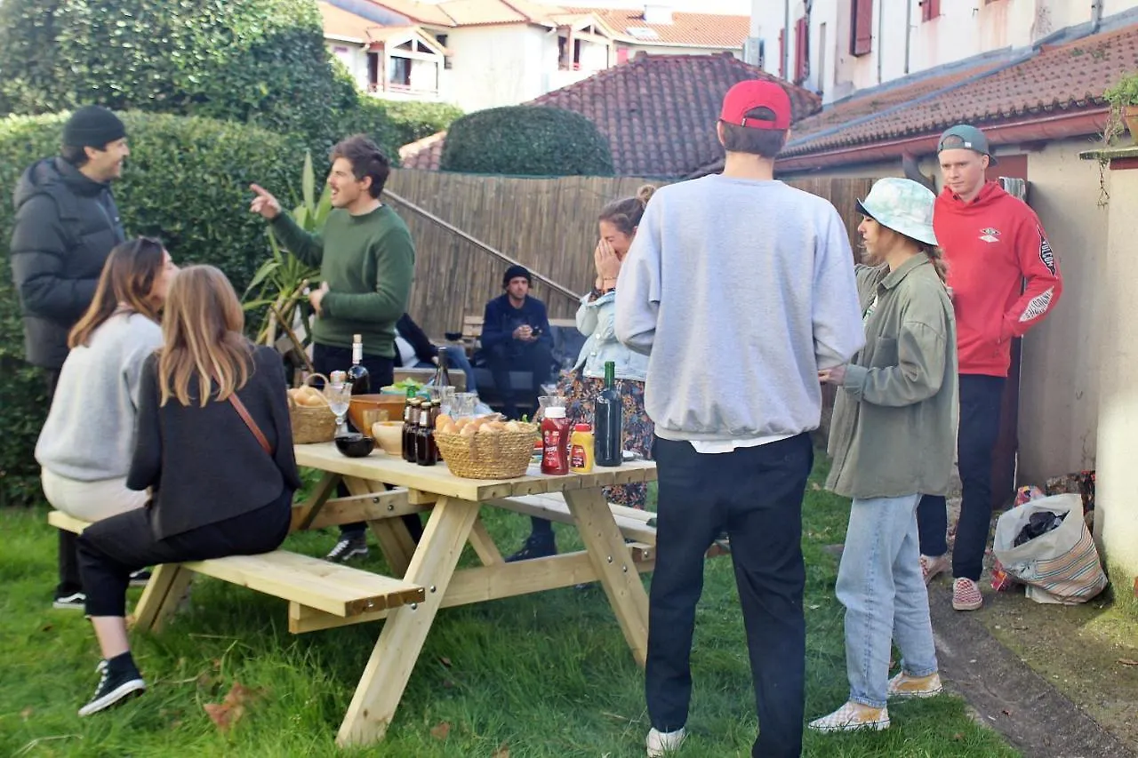Garden - Utopy Hostel Biarritz