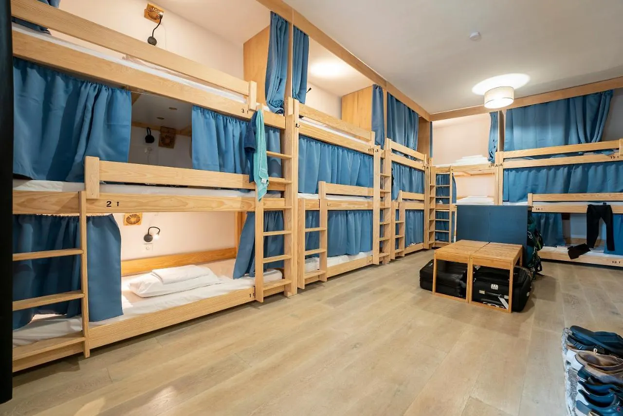 Garden - Utopy Hostel Biarritz